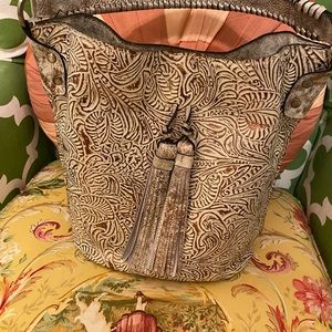 Patricia Nash Otavia Bucket Bag White